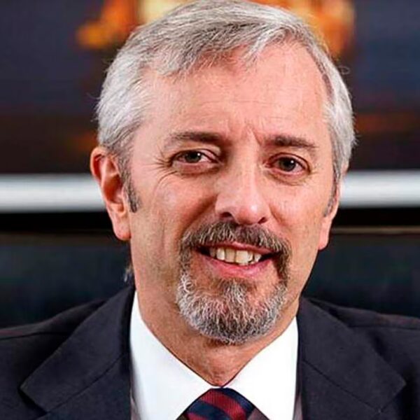 Carlos Casares